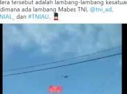 [HOAKS atau FAKTA]: Helikopter Kibarkan Bendera Tiongkok di Malang