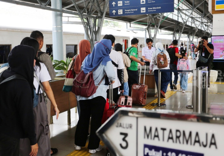 Penjualan Tiket KA Lebaran 2026 Meningkat, H-2 Jadi Tanggal Terfavorit Pemudik