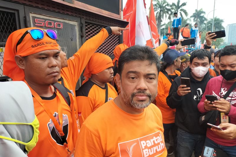 Presiden KSPI Sebut Pengemudi Ojol Berhak Upah Layak dan Jaminan Pensiun
