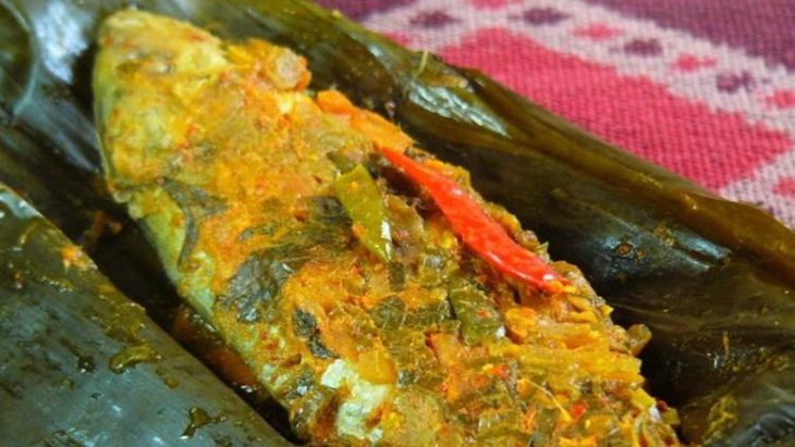 Ikan Bungkus, Pepes Ikan dari Papua yang Harum