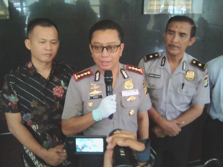 Kombes Pol Asep Adi saputra