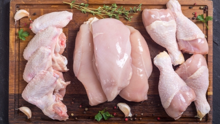 Mana yang Lebih Banyak Gizinya, Paha atau Dada Ayam?