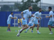 Persib Dijamu Persis Solo, Layvin Kurzawa Tidak Diikutsertakan