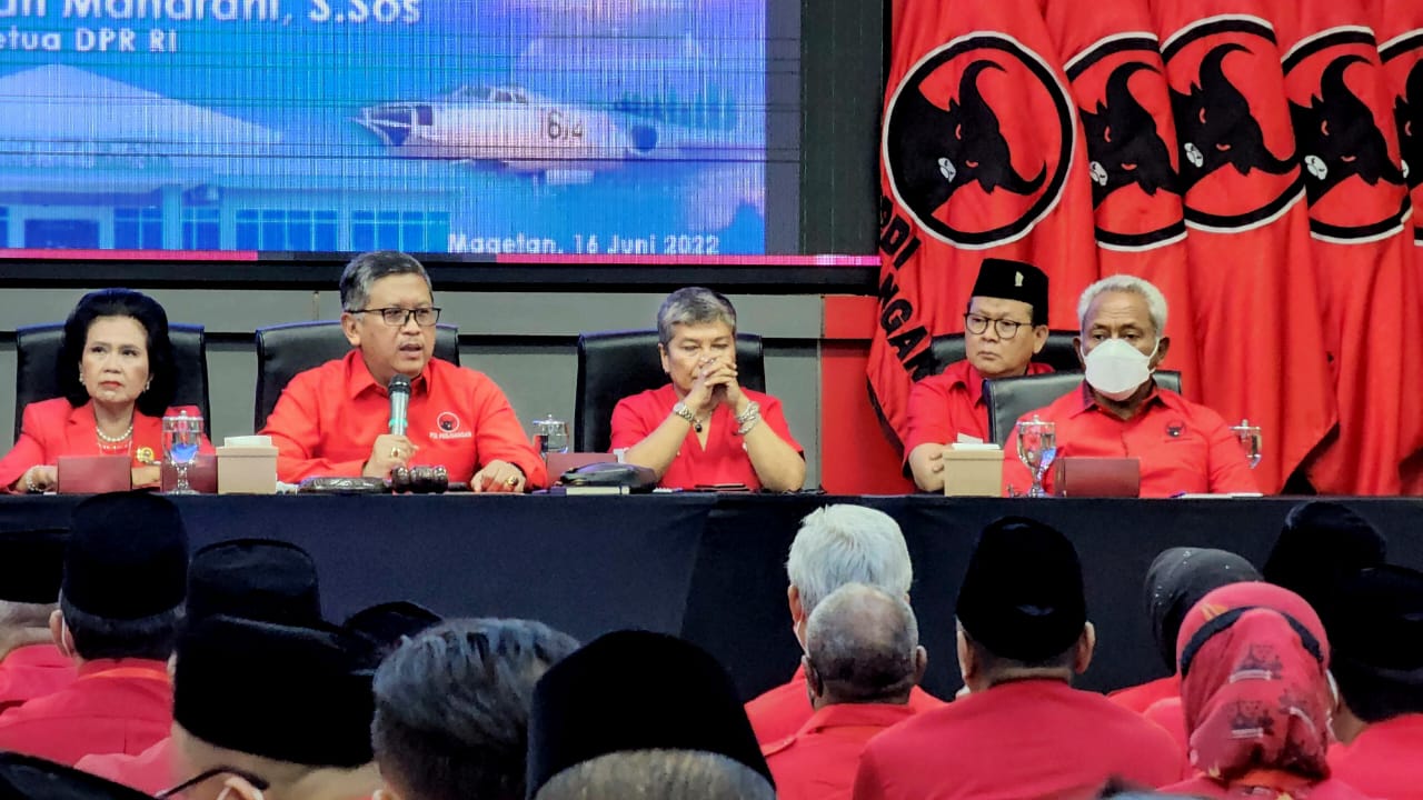 Ganjar hingga Gibran Ikuti Rakor Kepala Daerah PDIP