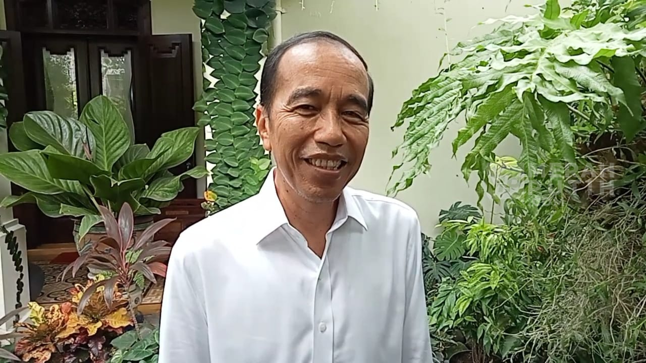 Aksi Vandalisme ‘Adili Jokowi’ Muncul di Sejumlah Daerah, Jokowi: itu Ungkapan Ekspresi