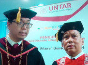 Pecahkan Rekor MURI, Ariawan Gunadi Jadi Profesor Hukum Bisnis Termuda di Indonesia
