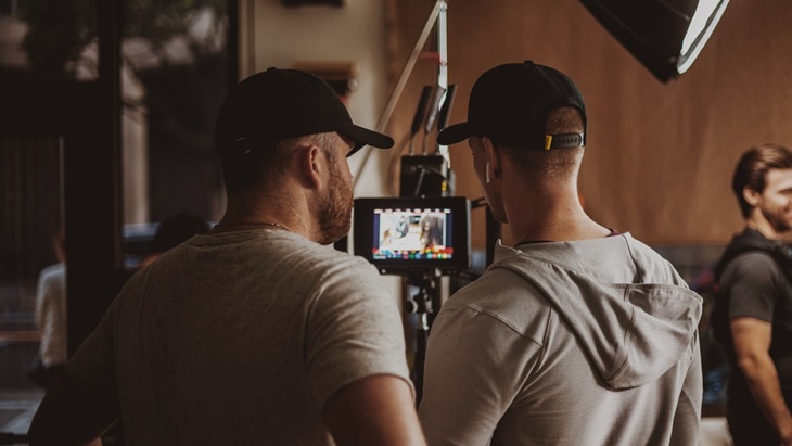 Bagaimana Cara Mewujudkan Ide Jadi Produksi Film?