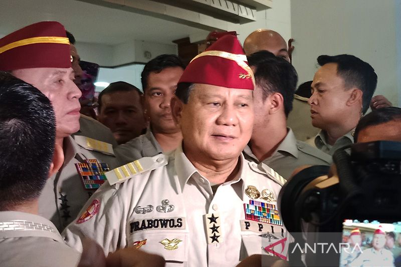 Survei SPIN: Elektabiltas Prabowo Melesat, Tinggalkan Ganjar dan Anies
