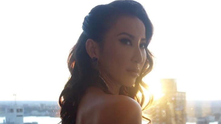 Penyanyi 'Before I Fall In Love' Coco Lee Meninggal Dunia