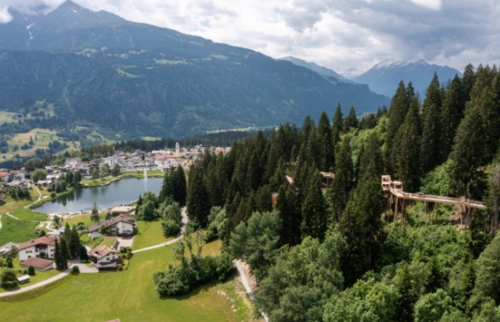 Senda dil Dragun Swiss, Treetop Trail Terpanjang di Dunia