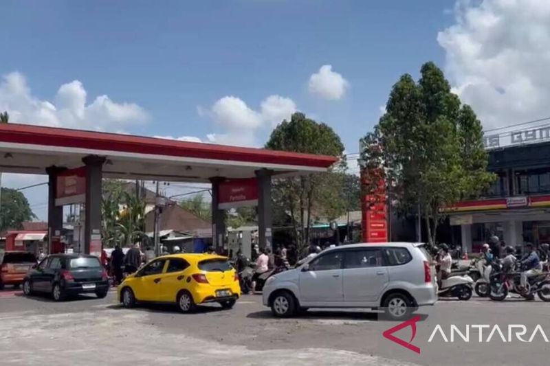 Kebijakan Ganjil Genap Urai Antrean Pembelian BBM di SPBU Bali