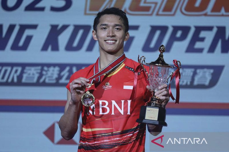 Apri/Fadia dan Jonatan Ungkap Kunci Kemenangan di Final Hong Kong Open 2023