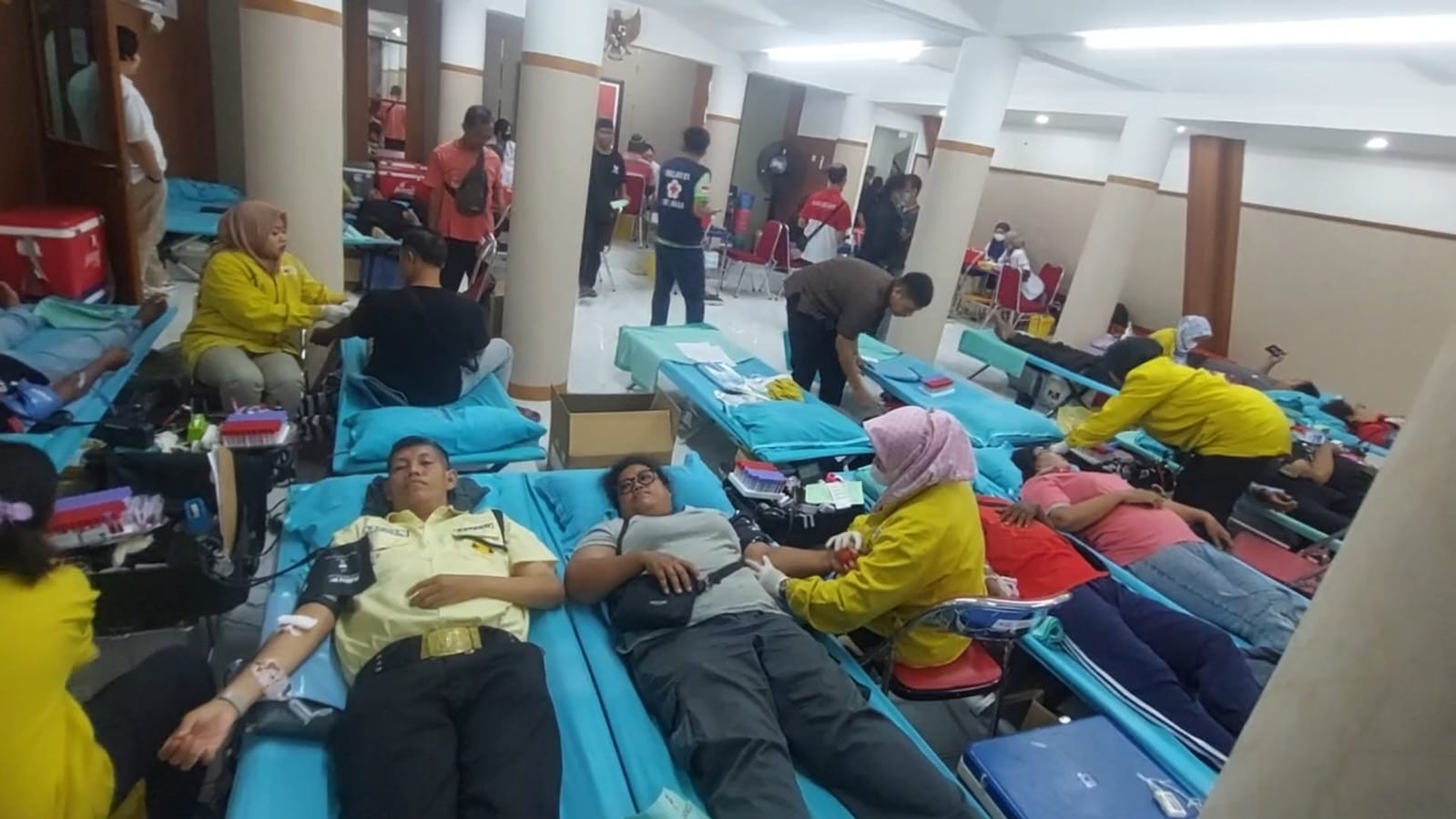 PMI Kekurangan Stok Darah Selama Ramadan, DPC PDIP Donor Darah Massal