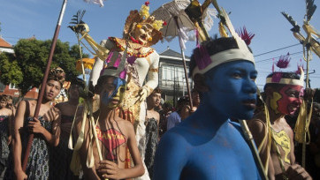Pesta Kesenian Bali ke-39, Para Penari Turun ke Jalan