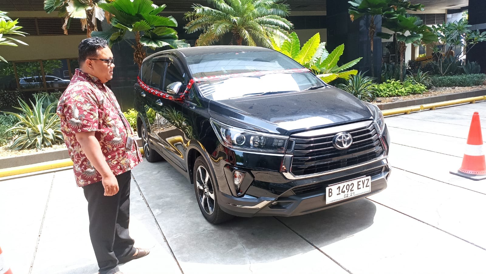 KPK Sita Mobil dari Anak SYL