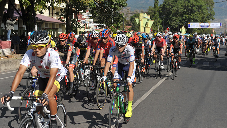 Pembalap Indonesia Menangi Etape Kedua TDF