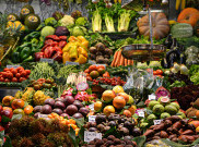 Cara Paling Tepat Cuci Buah dan Sayur, Perlu Pakai Sabun?