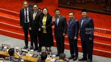 Rapat Paripurna DPR Sahkan Muhammad Herindra Menjadi Kepala BIN