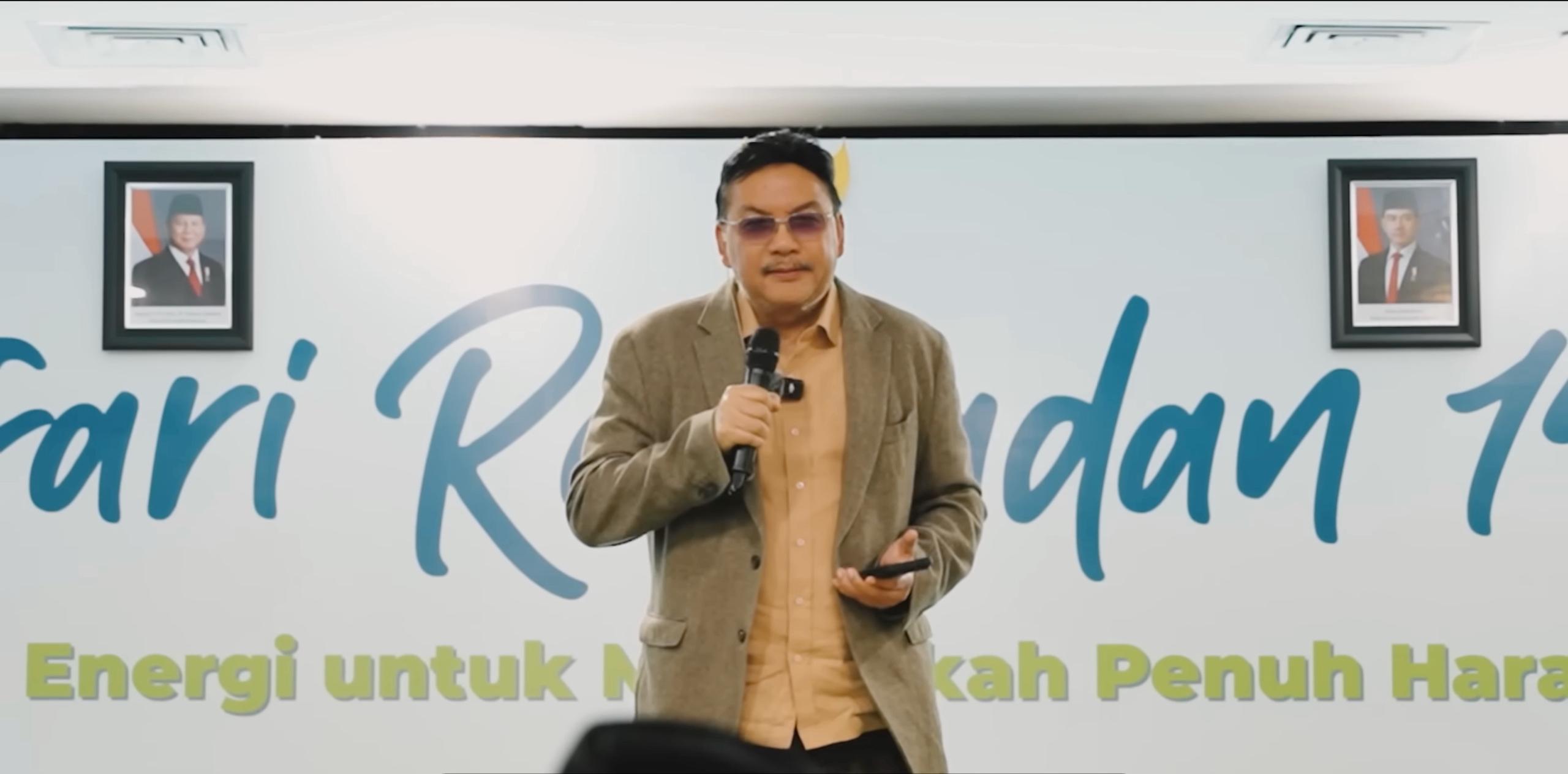 Denny JA Perkenalkan Teori Kerusuhan Era Digital, Soroti Peran Kelas Rentan Digital