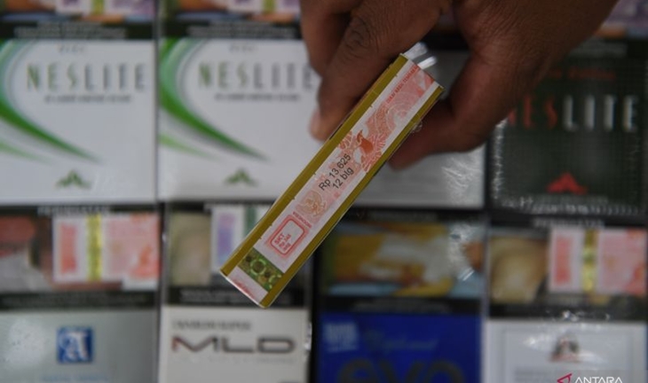 DPR Pertanyakan Kenaikan Tarif Cukai Rokok