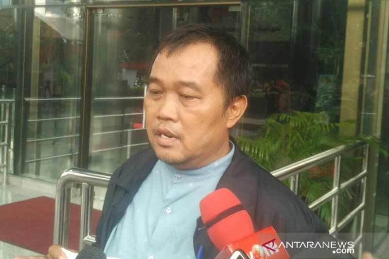 MAKI Minta KPK Usut Kasus Dugaan Korupsi Kapal Tongkang Rp 240 Miliar