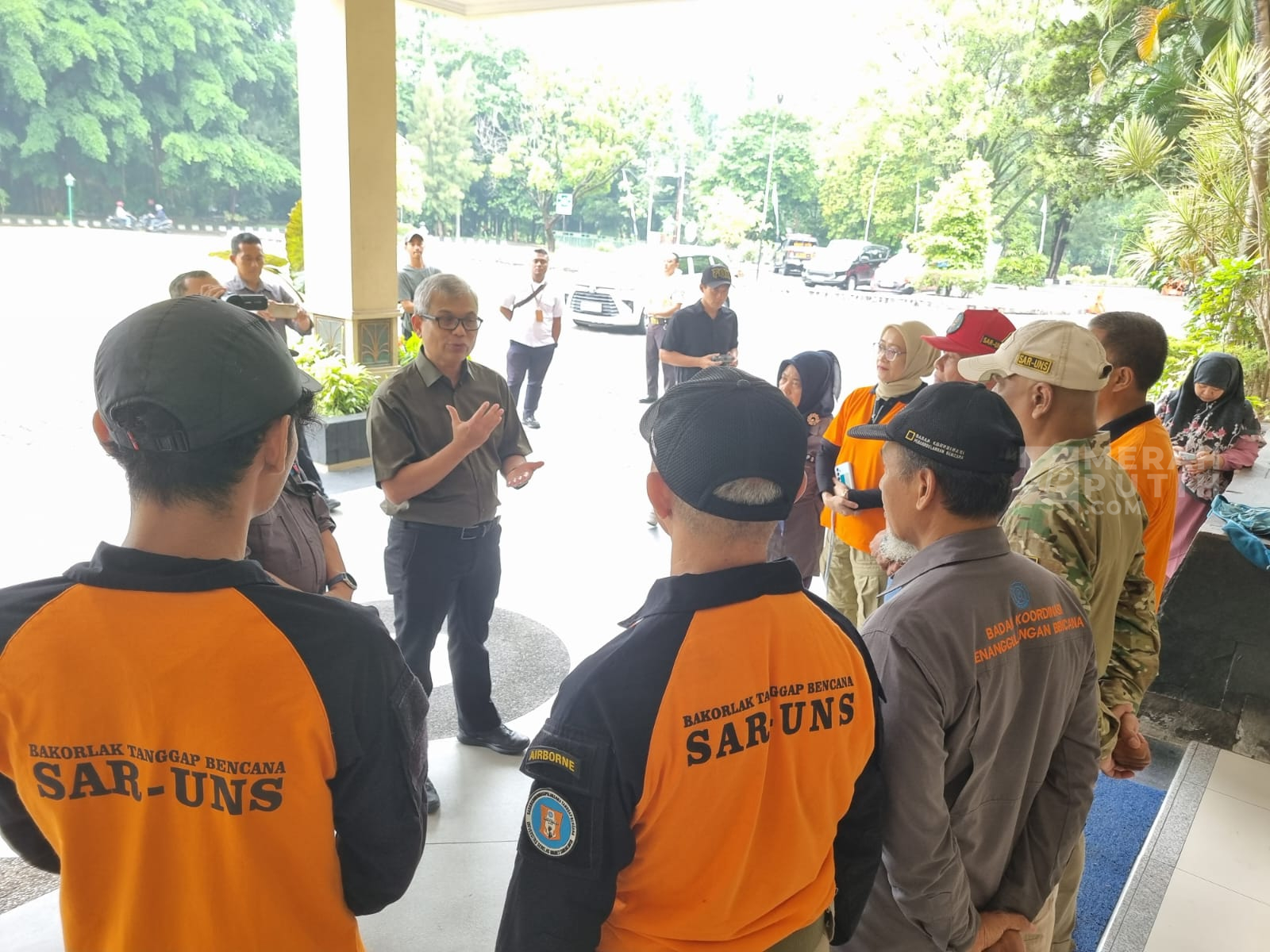 Bantu Aceh dan Sumatra, UNS Kirim Tim Medis dan Logistik
