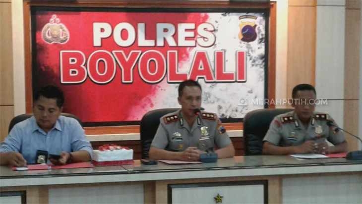 Pembunuh Dera Terlilit Utang Akibat Kalah Judi