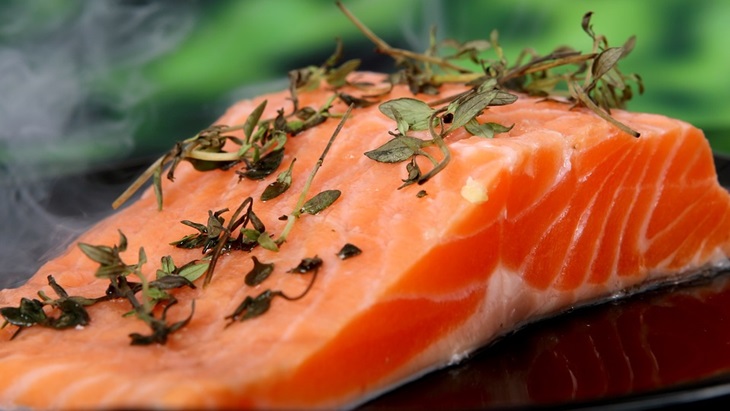 Daging salmon. (Pixabay.moreharmony)