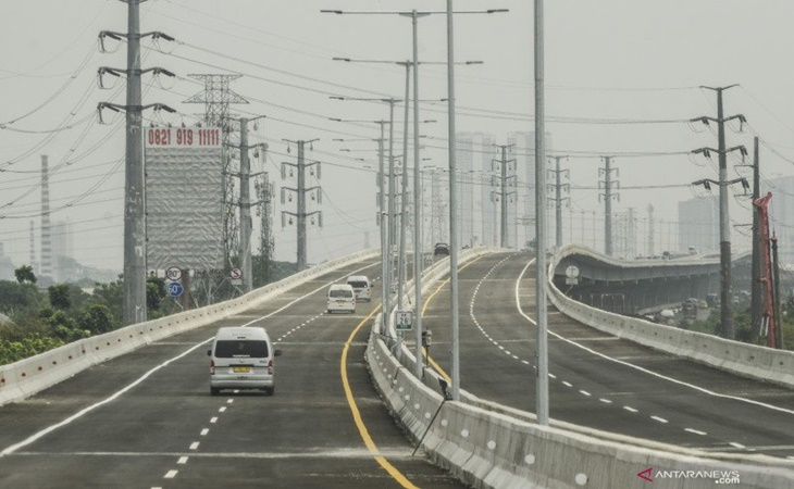 Tol Layang Jakarta-Cikampek hari ini dibuka untuk umum