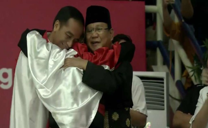 Jokowi dan Prabowo Subianto di Padepokan Pencak Silat TMII, Jakarta