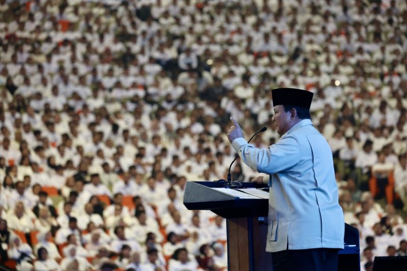 Jejak Kronologis 48 Jam Presiden Prabowo Rombak BGN, Benahi Carut-marut MBG
