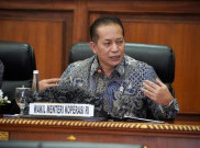 Profil Lengkap Ferry Juliantono, Dilantik Jadi Menteri Koperasi Gantikan Budi Arie