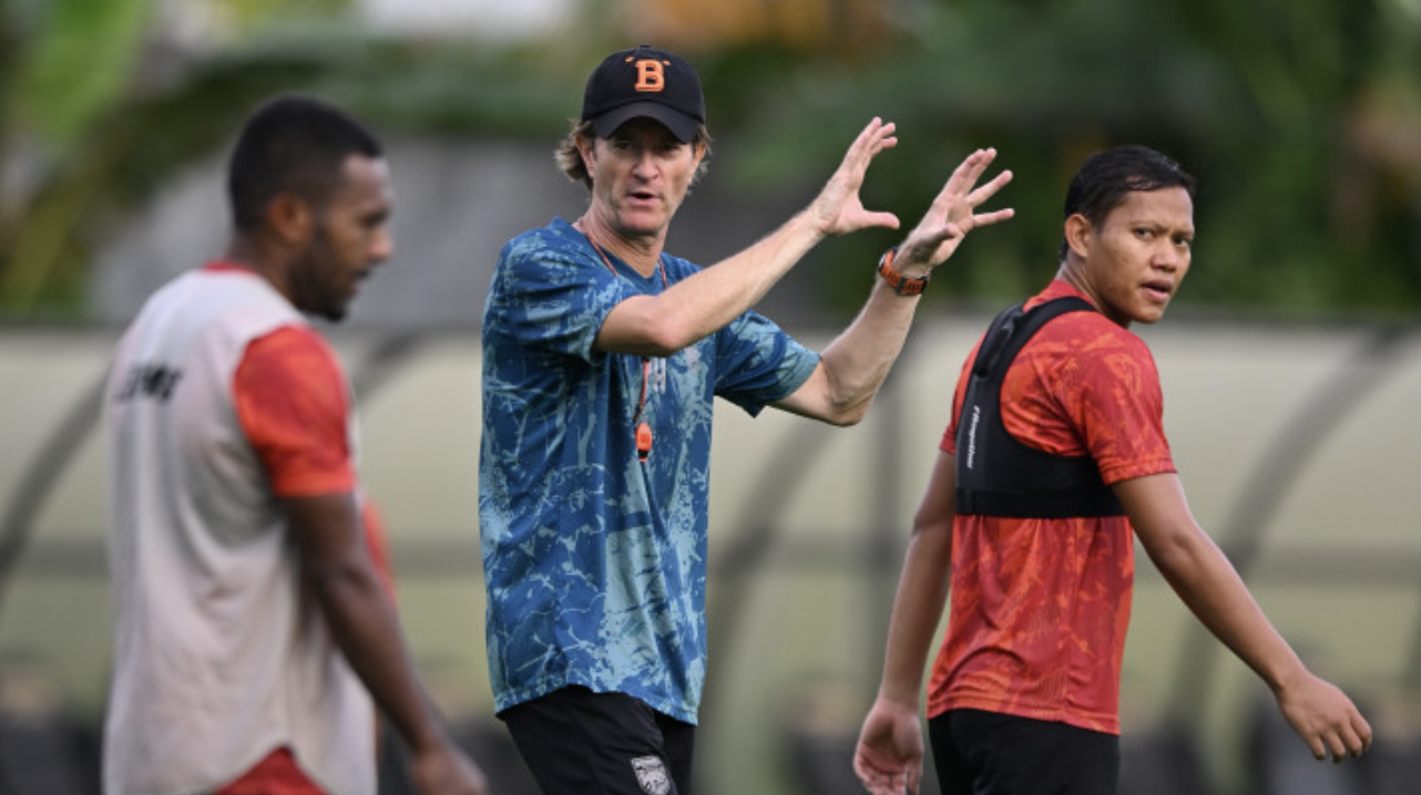 Berada di Puncak dengan Keunggulan 12 Poin, Borneo FC Diminta Tetap Humble