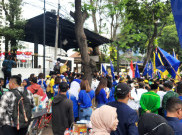 Marching Band hingga Reog Iringi Rombongan 3 Parpol KIB ke KPU