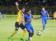 Mantan Bek Persib Merapat ke Persija?
