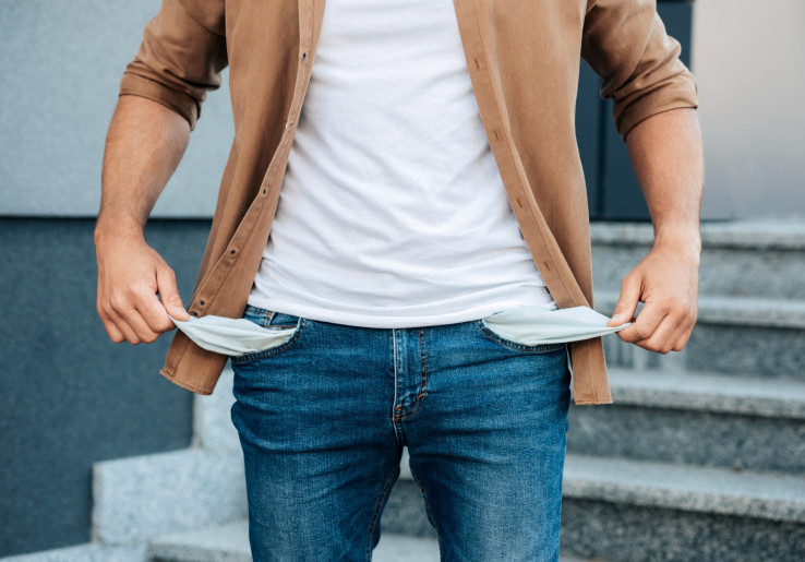 Ramalan Zodiak 14 Desember 2025: Masalah Cinta dan Uang Bikin Gelisah