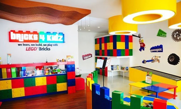Yuk, Ajak si Kecil Belajar dan Bermain di Bricks 4 Kidz