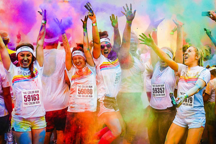 The Color Run 2018 Bius Masyarakat dari Semua Kalangan
