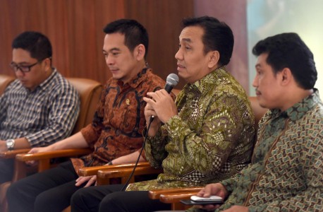 Effendi Simbolon