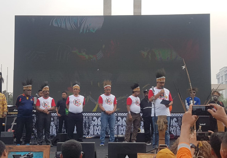 Anies: Upacara Bakar Batu Simbol Persatuan