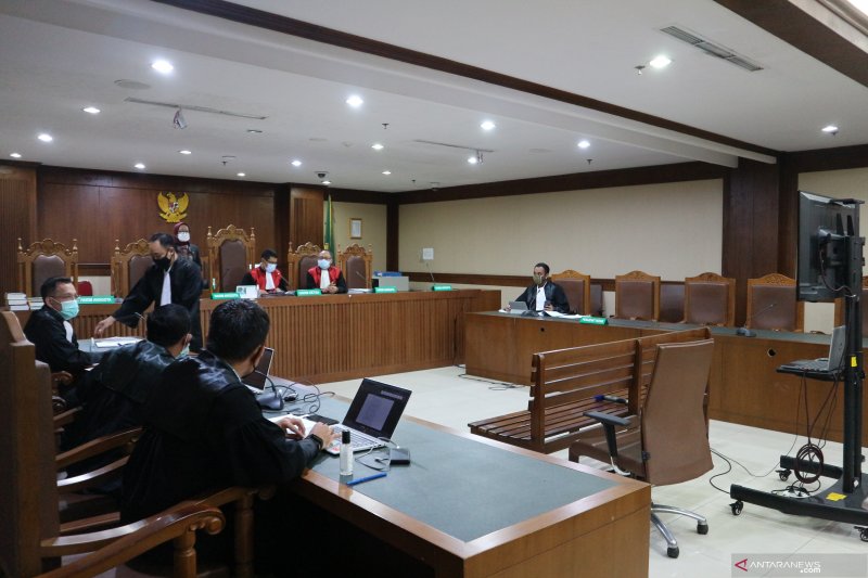Legislator PDIP Jimmy Ijie Akui Serahkan Uang Rp2 Miliar ke Pejabat Pengadilan