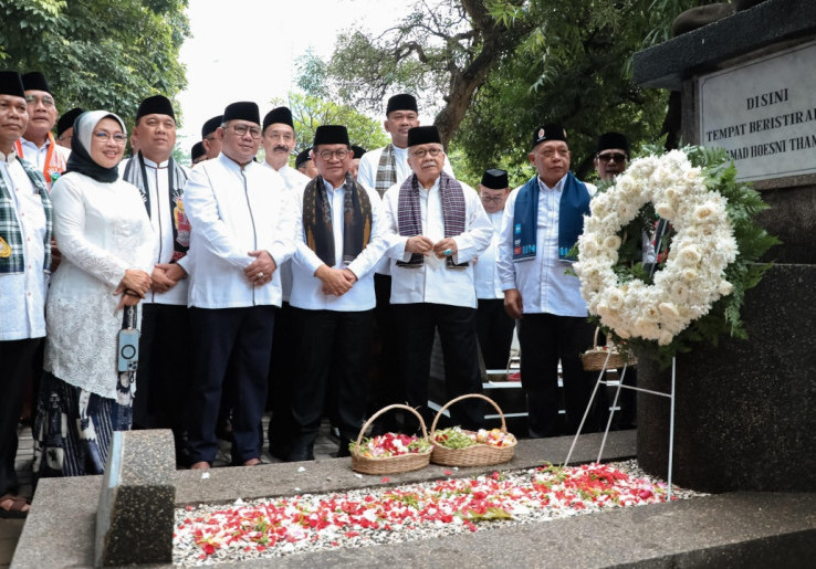 Hadiri Haul ke-85 M.H. Thamrin, Pramono Anung Tegaskan Komitmen Jaga Nilai Perjuangan