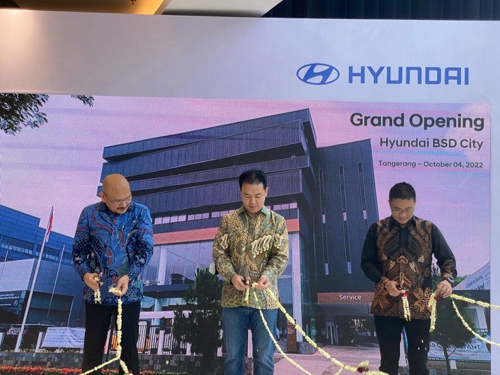 showroom hyundai bsd