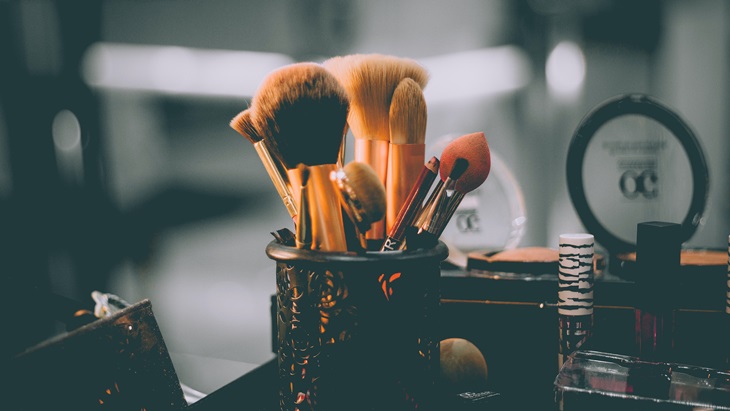Ketangguhan MUA Beradaptasi dengan Pandemi Demi Mempercantik Klien