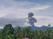 Gunung Dukono Semburkan Abu Vulkanik Setinggi 1.600 Meter pada Senin Pagi