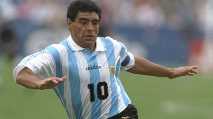 Pesepakbola Legendaris Ini Punya Anak Cantik Jelita, Bikin Pria Meleleh