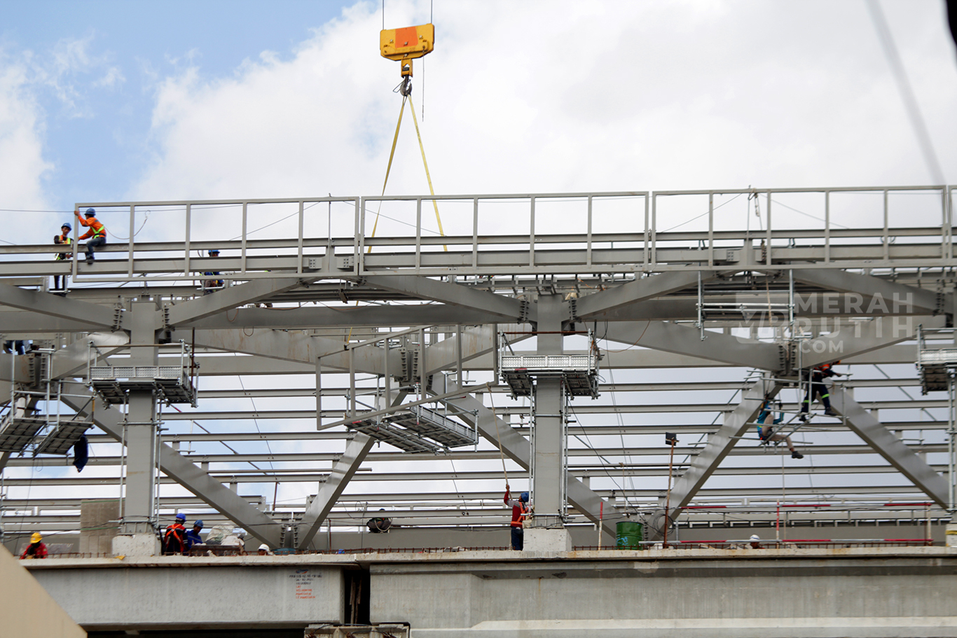 LRT Jakarta Fase 1B Siap Mengaspal Rel, Target Operasi Agustus 2026 Mendatang