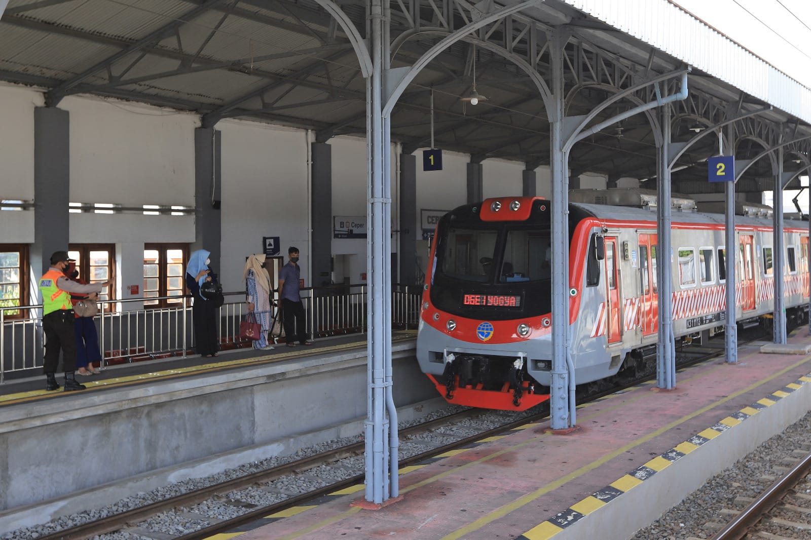 Libur Lebaran 678 Ribu Orang Bakal Padati KRL Tujuan Yogyakarta
