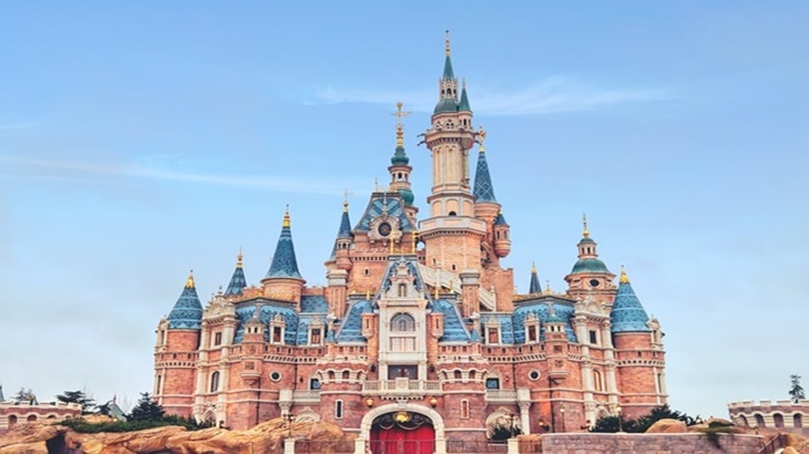 Disneyland Hong Kong kembali Dibuka 