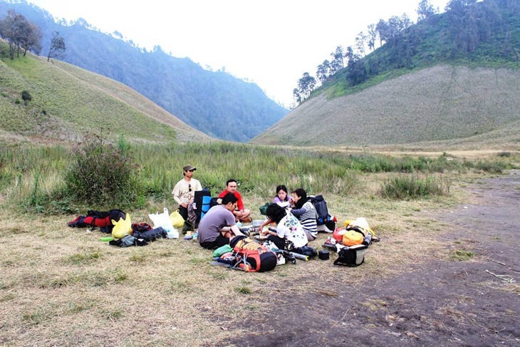  Gunung Semeru. (Foto: instagram.com/tzybetzy)